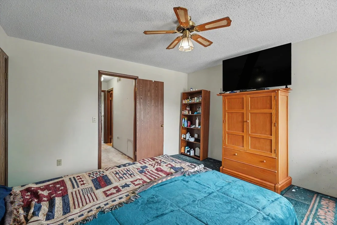 Photo of 711 Higgins Road