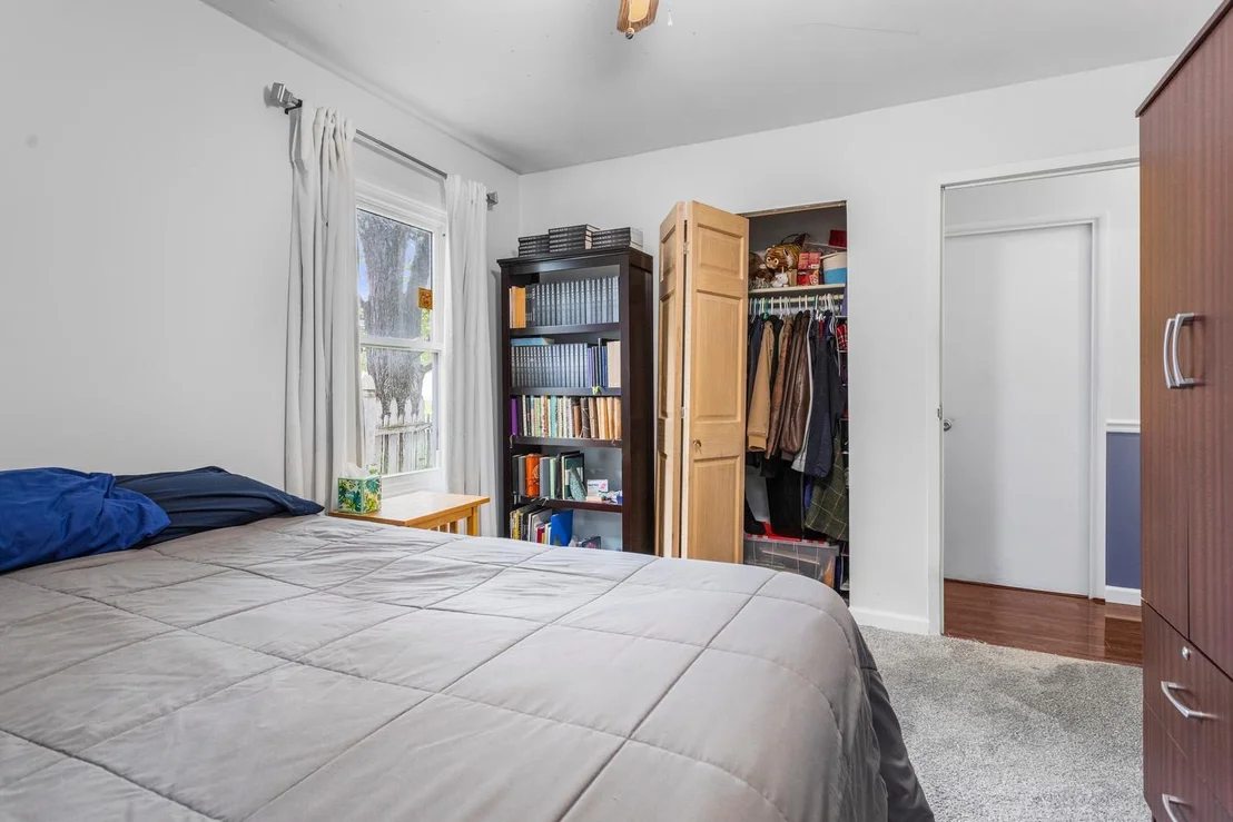 Photo of 1619 Clover Lane