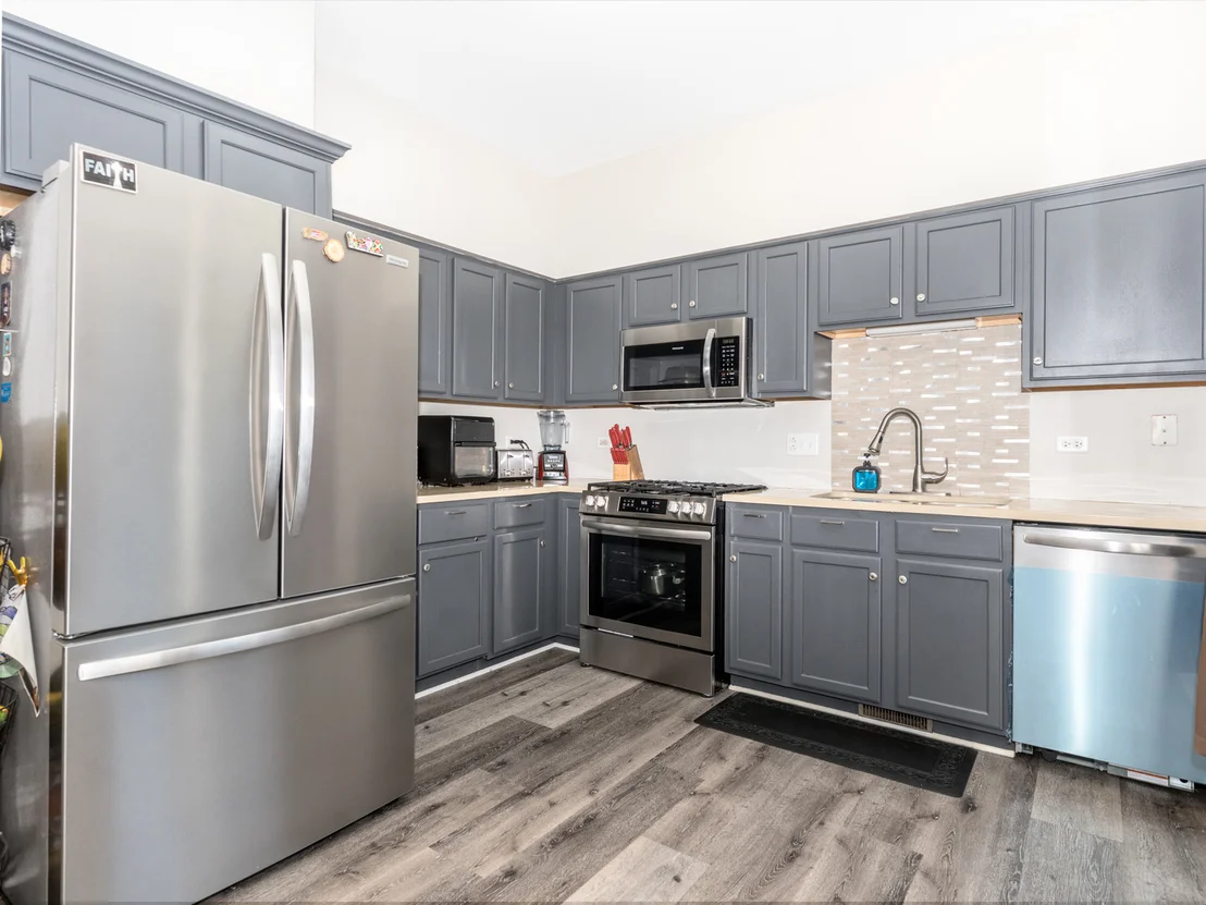 Photo of 3217 Hoffman Street