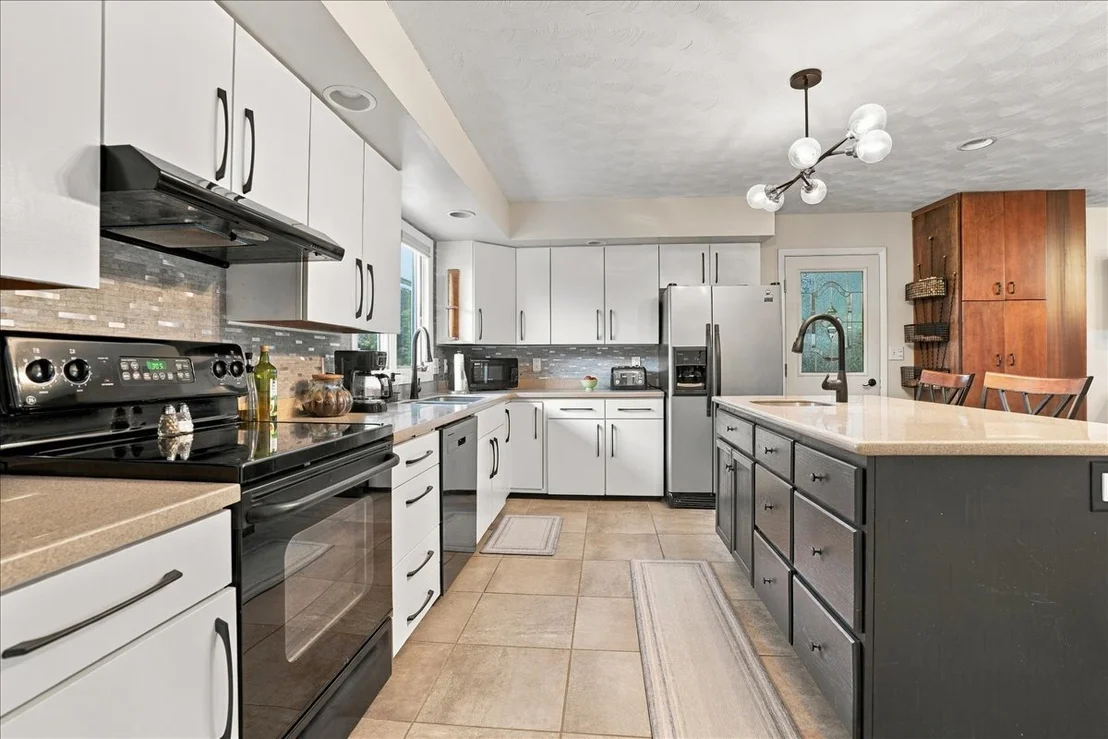 Photo of 518 Sunrise Drive