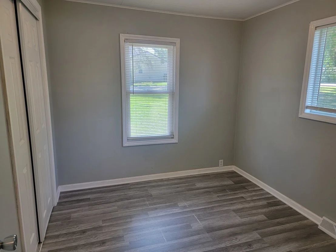 Photo of 810 Southside Avenue