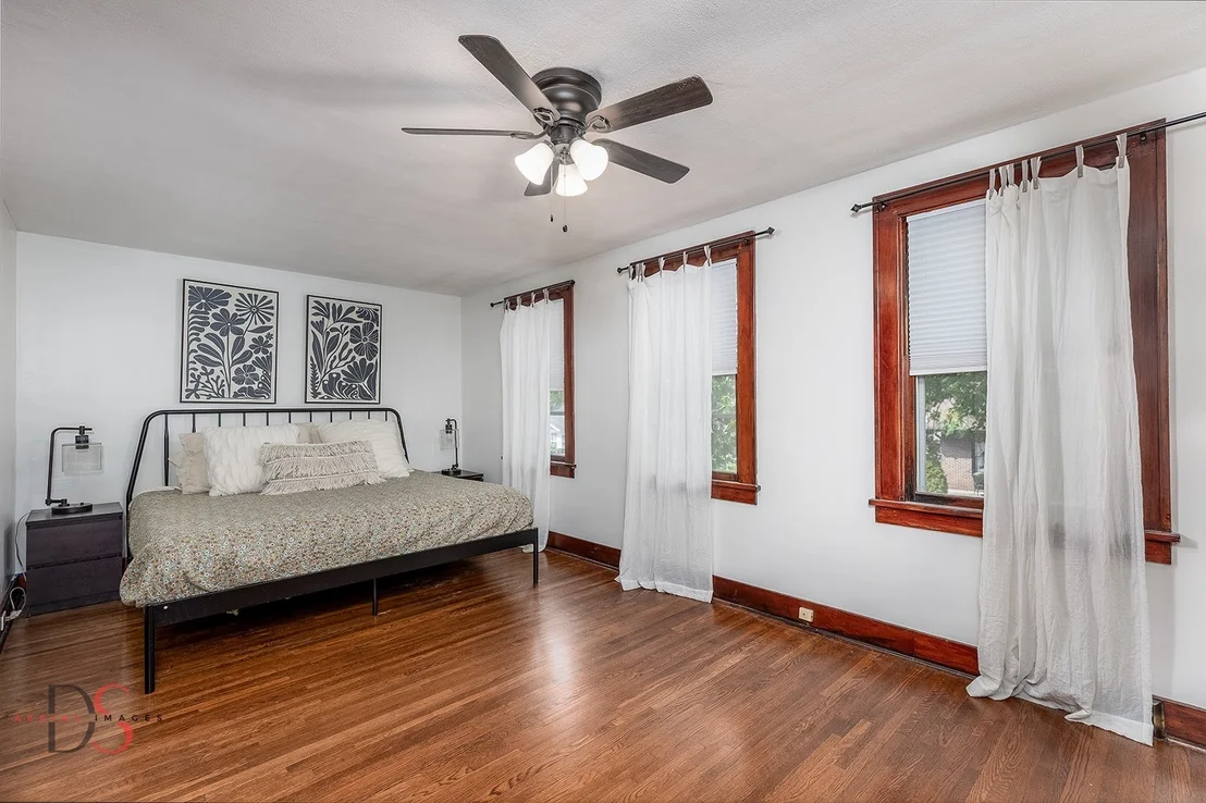 Photo of 130 Riverview Drive