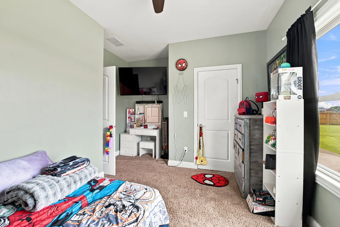 Photo of 710 Pheasant Lane