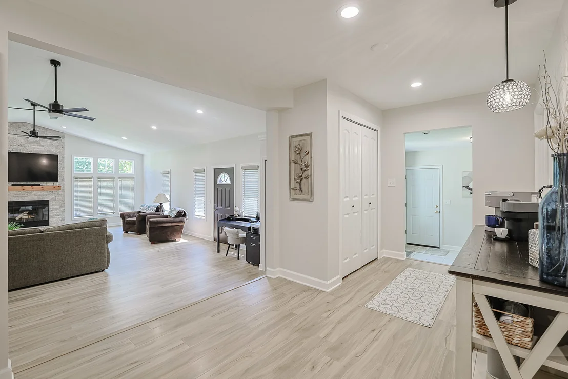 Photo of 824 Ogden Road