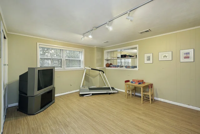 Photo of 315 Beverly Drive