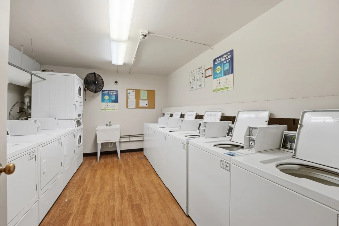 Photo of Unit 205 at 1500 Robin Circle