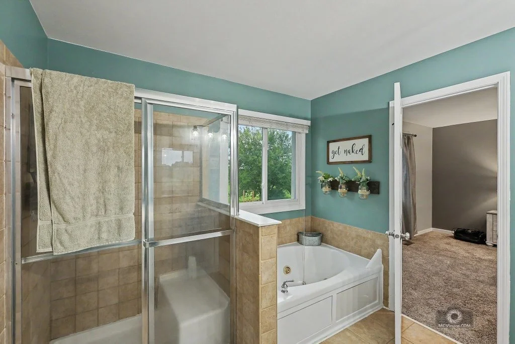 Photo of 437 Raintree Drive