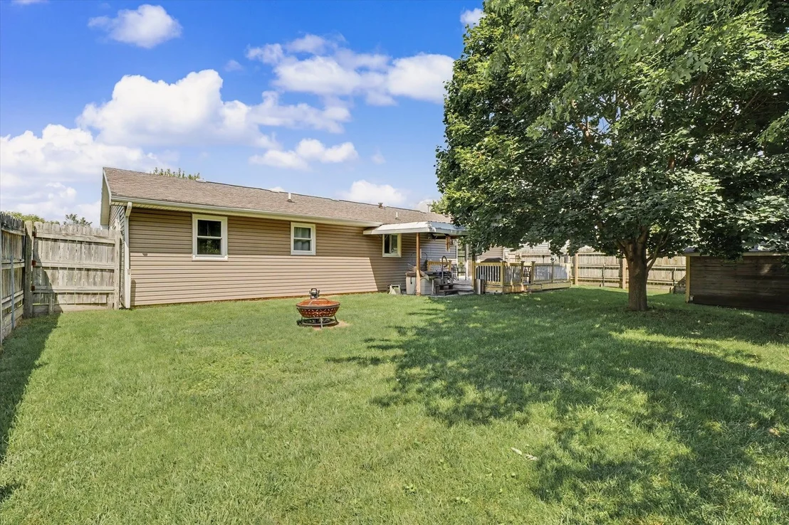 Photo of 1044 Pinecrest Drive