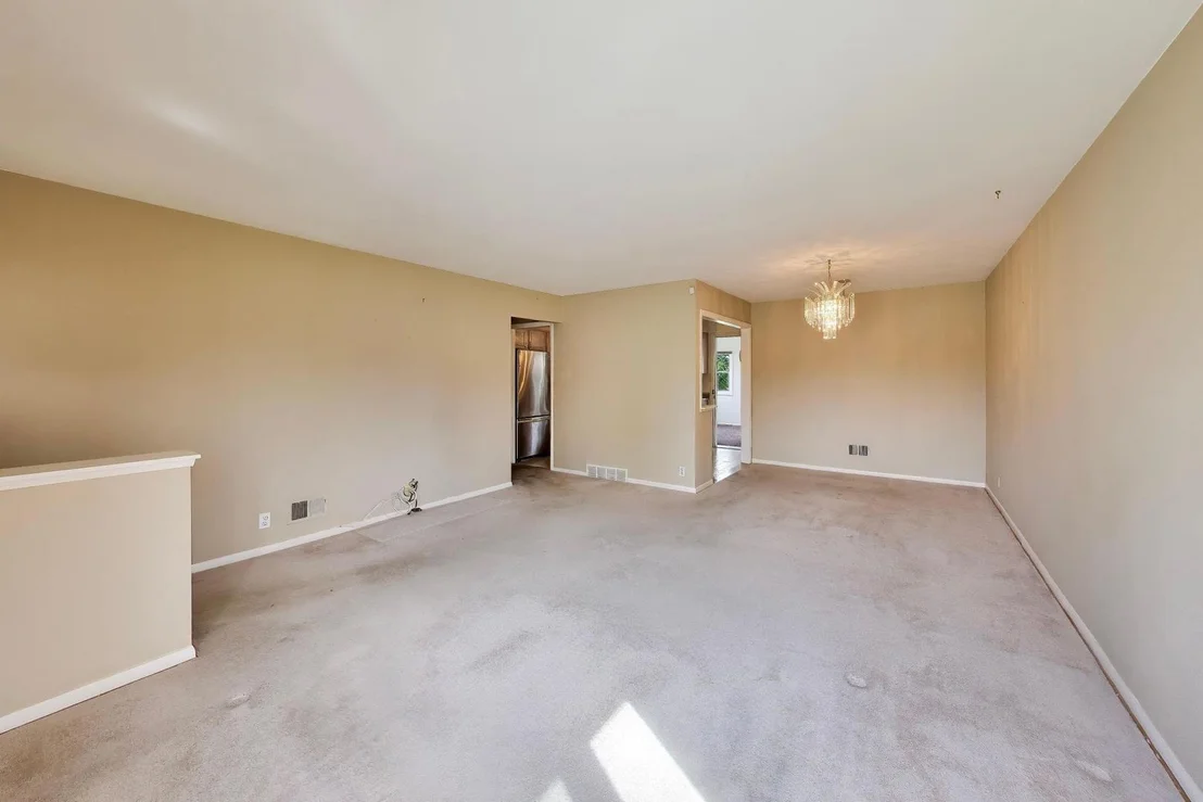 Photo of 7338 Beckwith Road