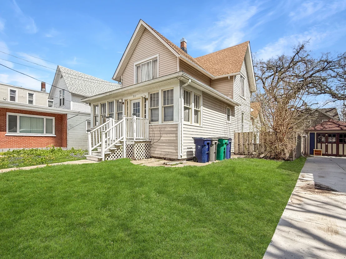 Photo of 311 Ryerson Avenue