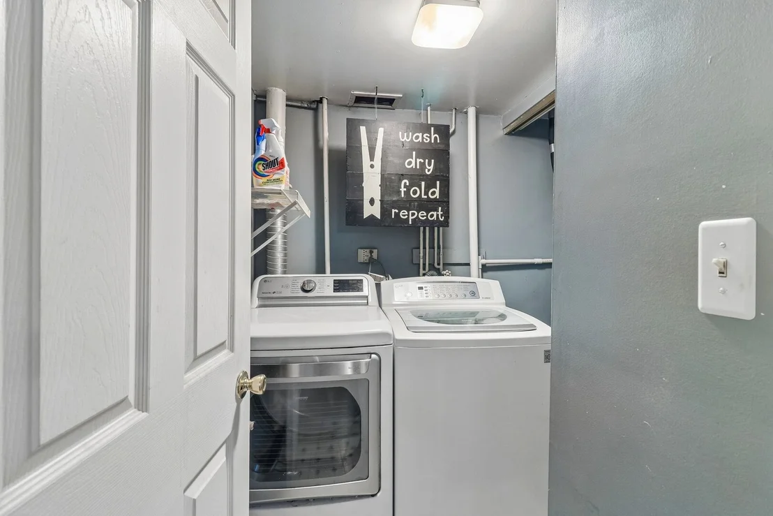 Photo of 739 High Ridge Road