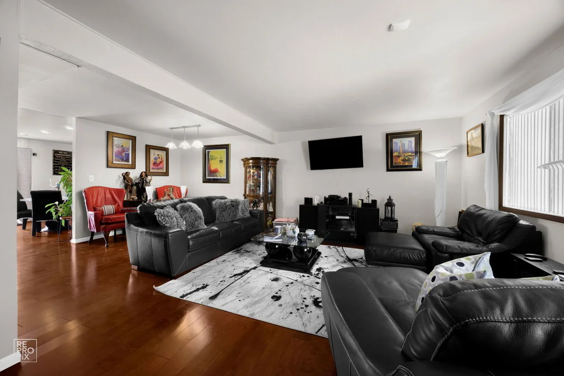 Photo of 1236 Willow Lane