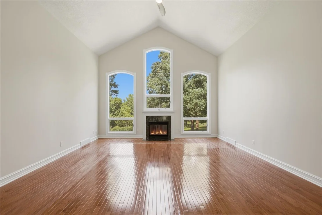 Photo of 17619 Grandview Drive