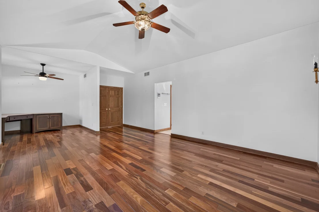 Photo of 1646 Valley View Road