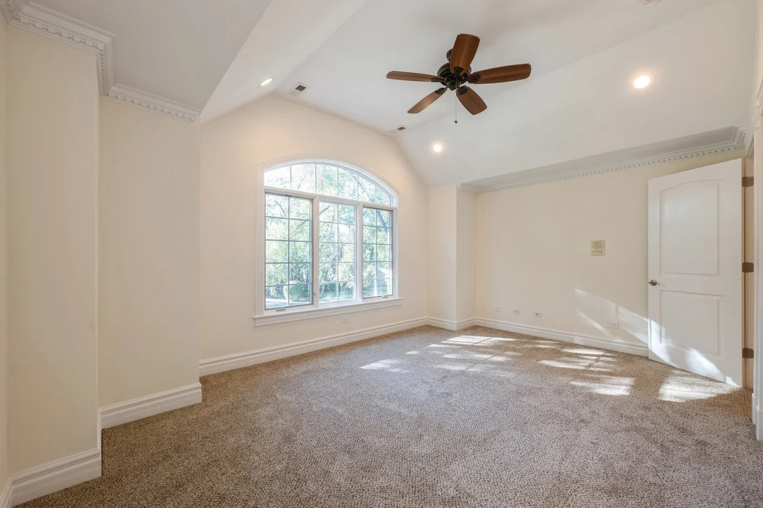Photo of 423 Locust Place