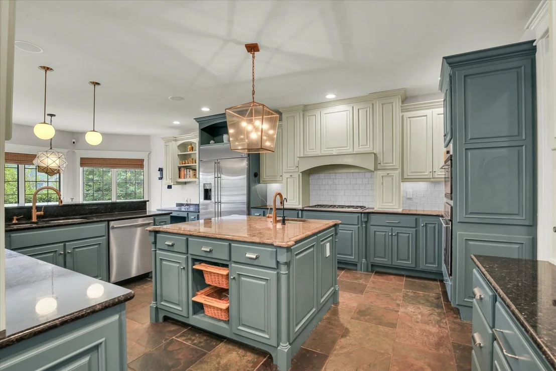 Photo of 4905 Peifer Lane