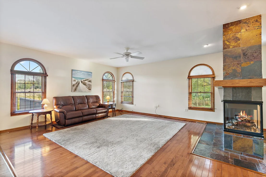 Photo of 2101 Burnham Court