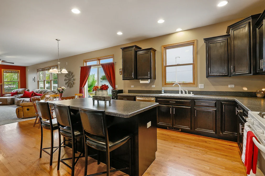 Photo of 15500 Ridgefield Drive