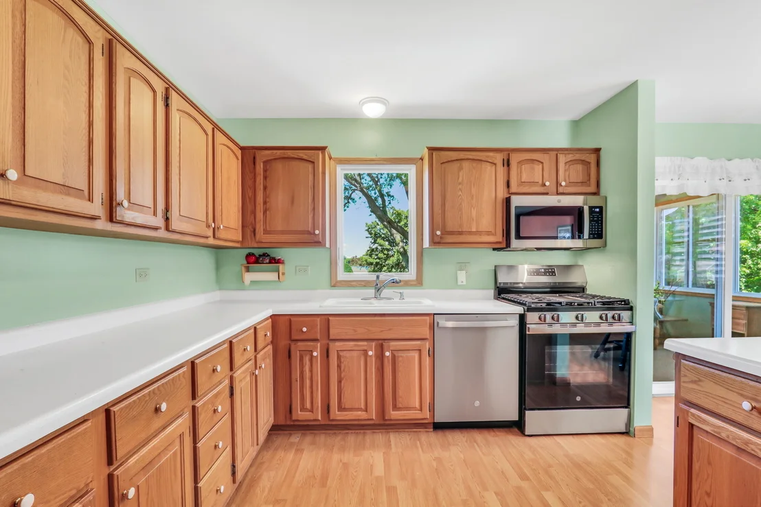 Photo of 471 Linden Lane