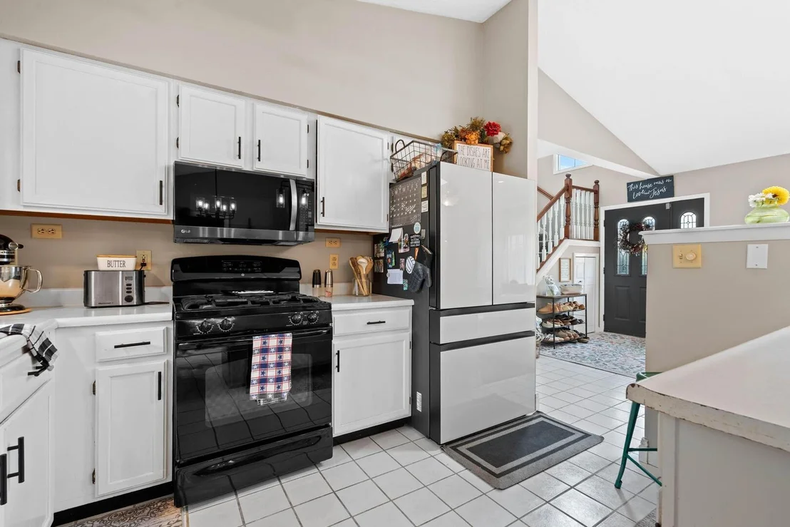 Photo of 385 Princeton Avenue