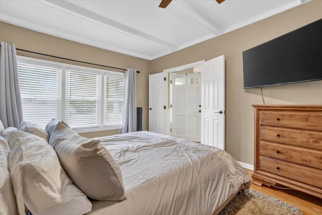 Photo of 249 Hickory Lane