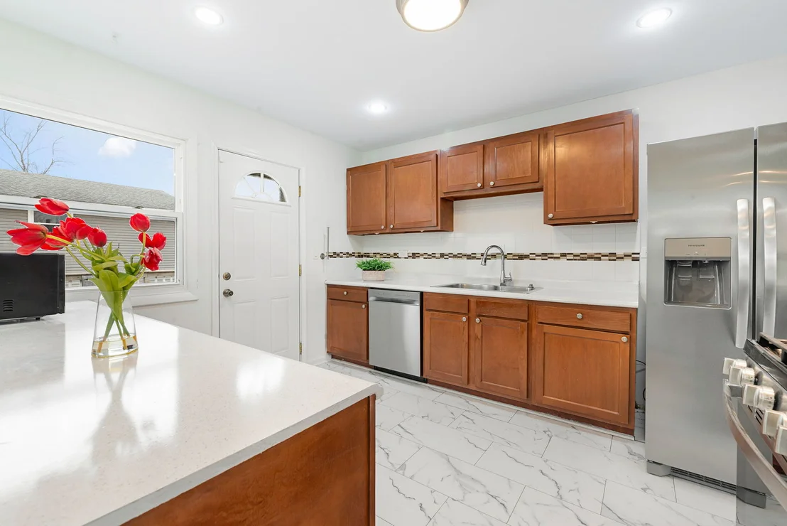 Photo of 7645 Brookside Drive