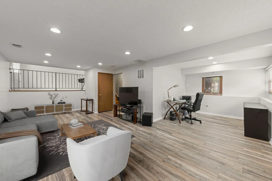 Photo of 322 Hickory Oaks Drive
