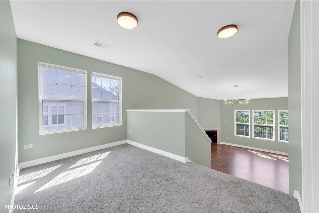 Photo of 1331 Acorn Drive