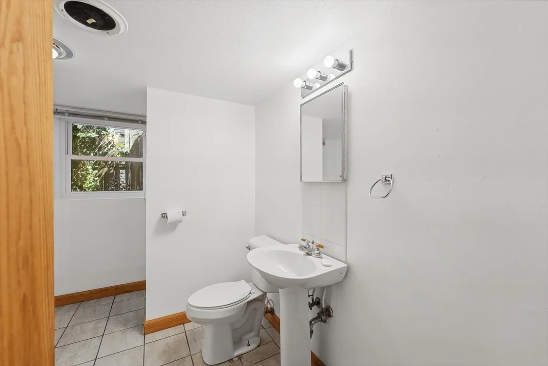 Photo of 2108 Blackthorn Drive