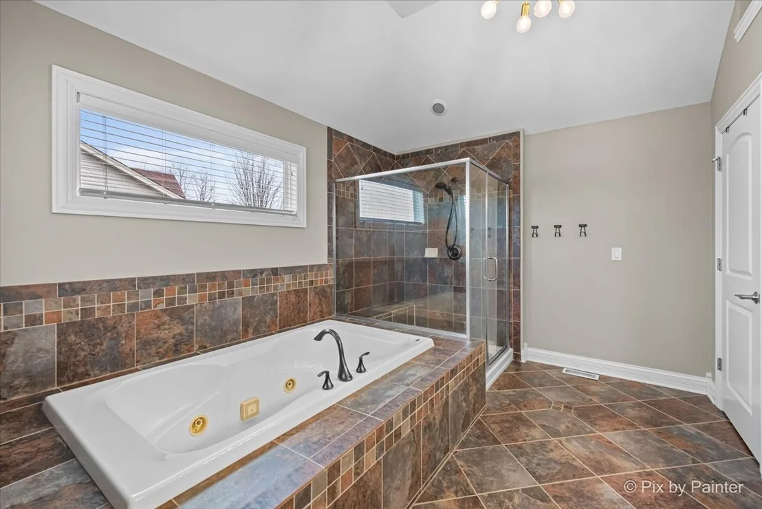 Photo of 647 Bennett Drive