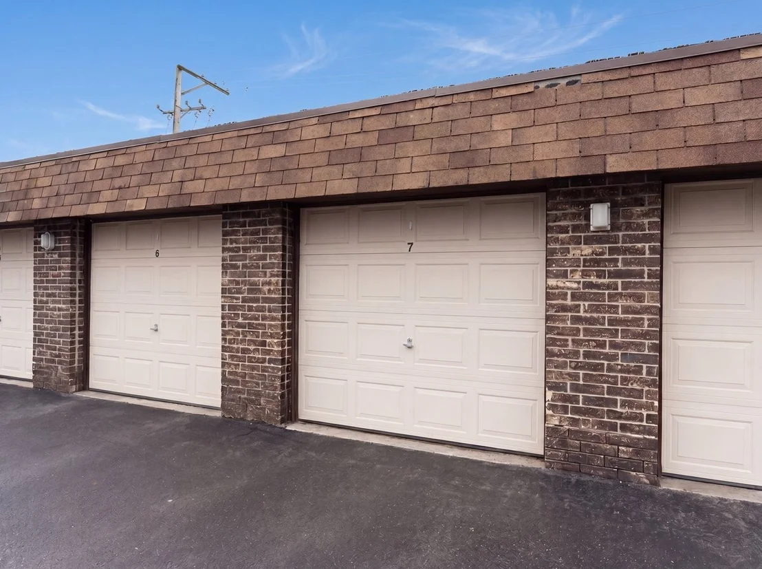 Photo of Unit C411 at 820 Elder Road