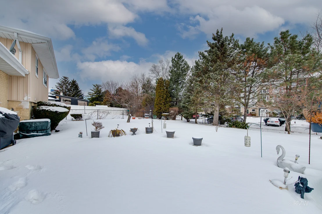 Photo of 1306 W BYRON Avenue