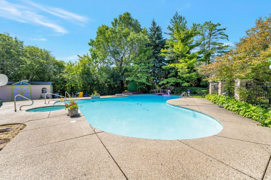 Photo of 2135 Phillips Drive