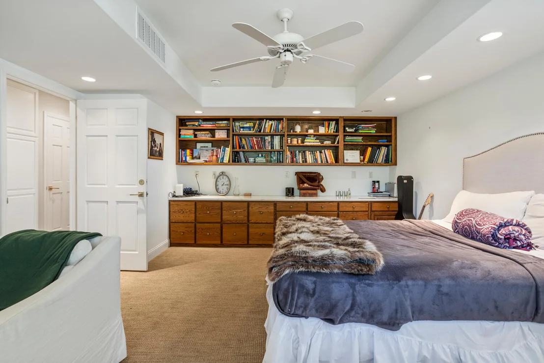 Photo of 7 Greencroft Drive