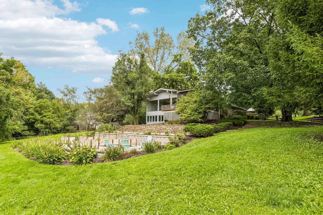 Photo of 9617 Hideaway Lane