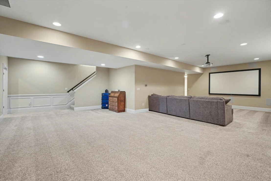 Photo of 405 Denton Drive