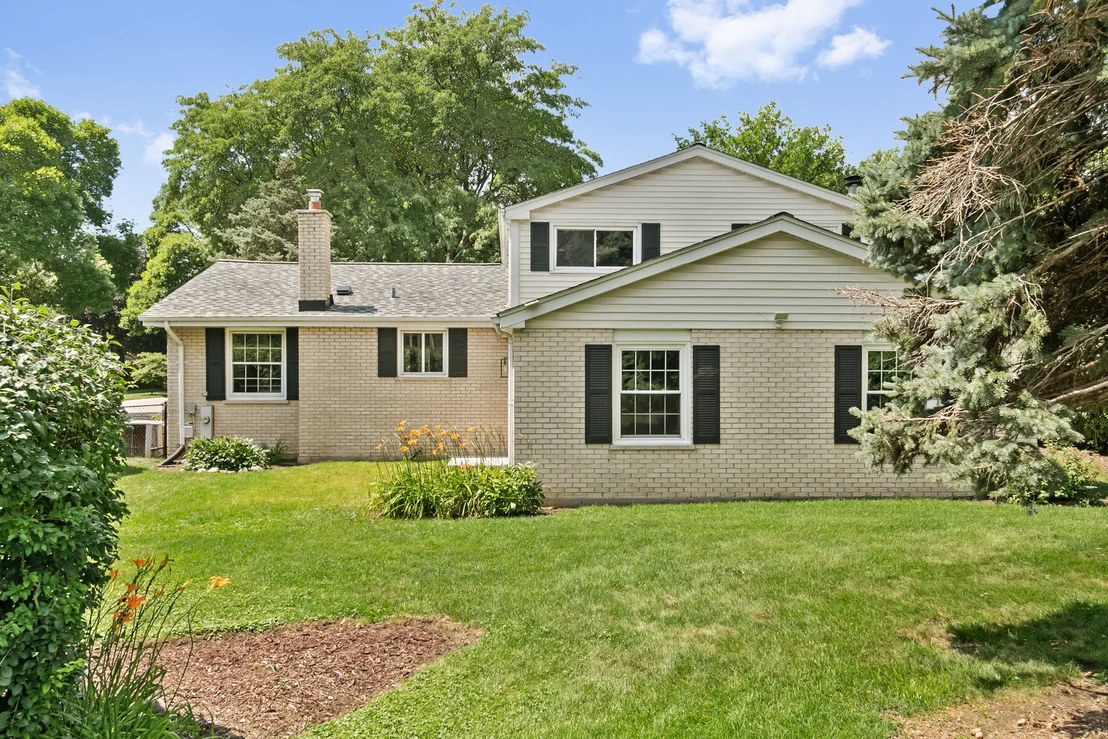 Photo of 1554 CHICKASAW Drive