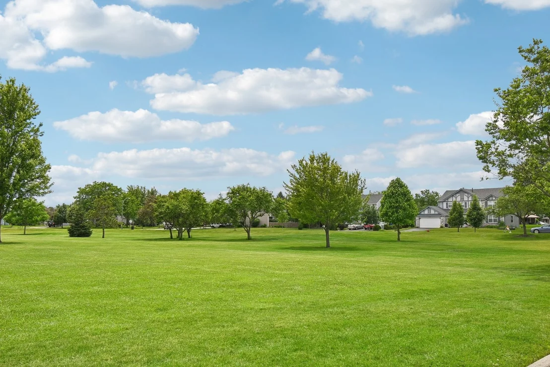 Photo of 2011 Glenmoor Drive