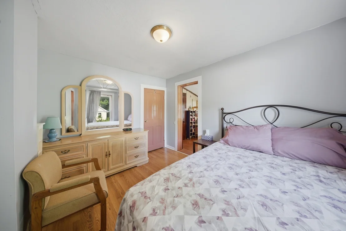 Photo of 327 Silver Street