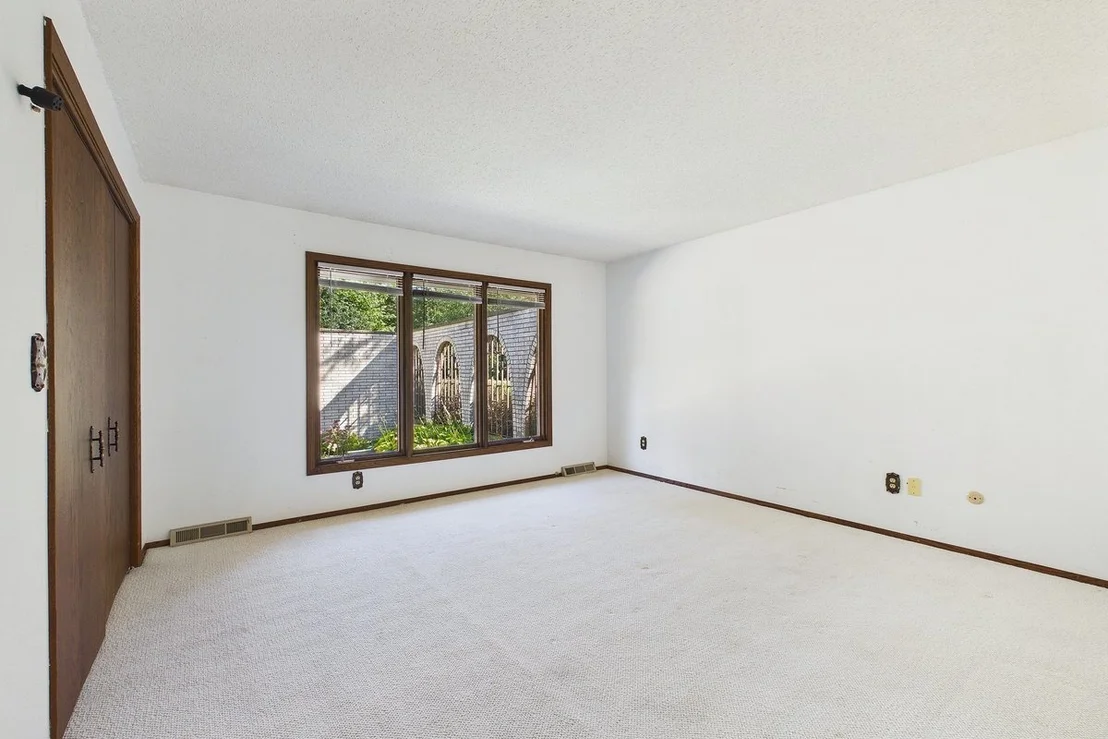 Photo of 201 Oak Lane