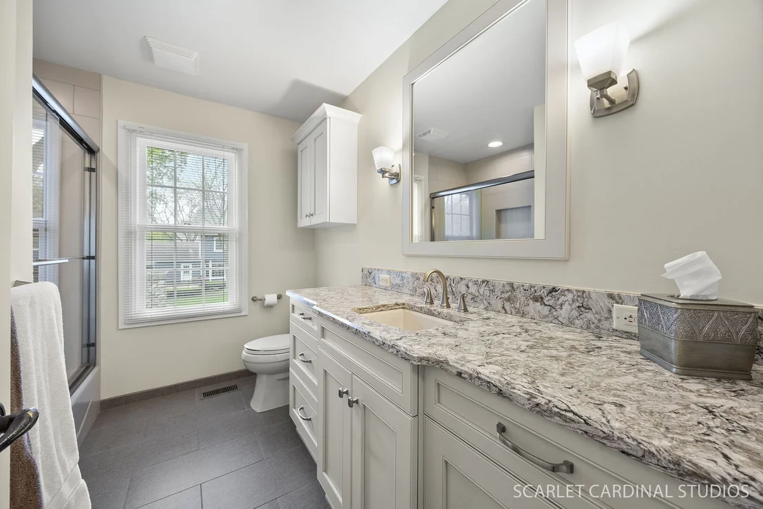 Photo of 1085 E Gartner Road