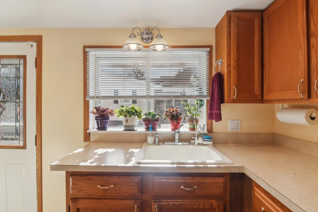Photo of 6910 Eleanor Place