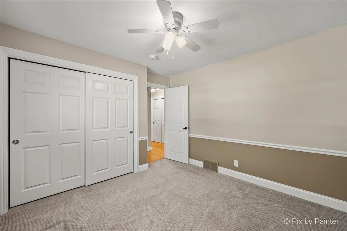 Photo of 725 N Vista Drive