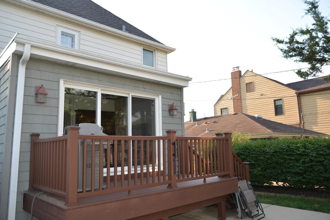 Photo of 940 W Grant Drive