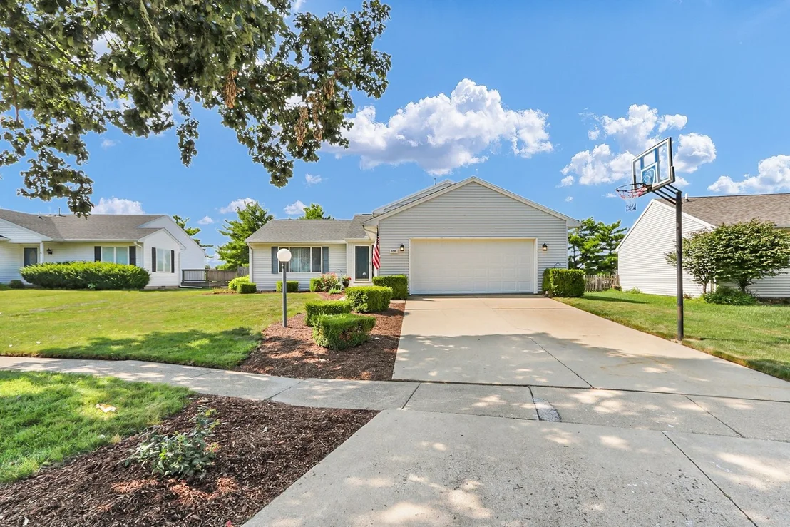 Photo of 3205 Timberline Drive