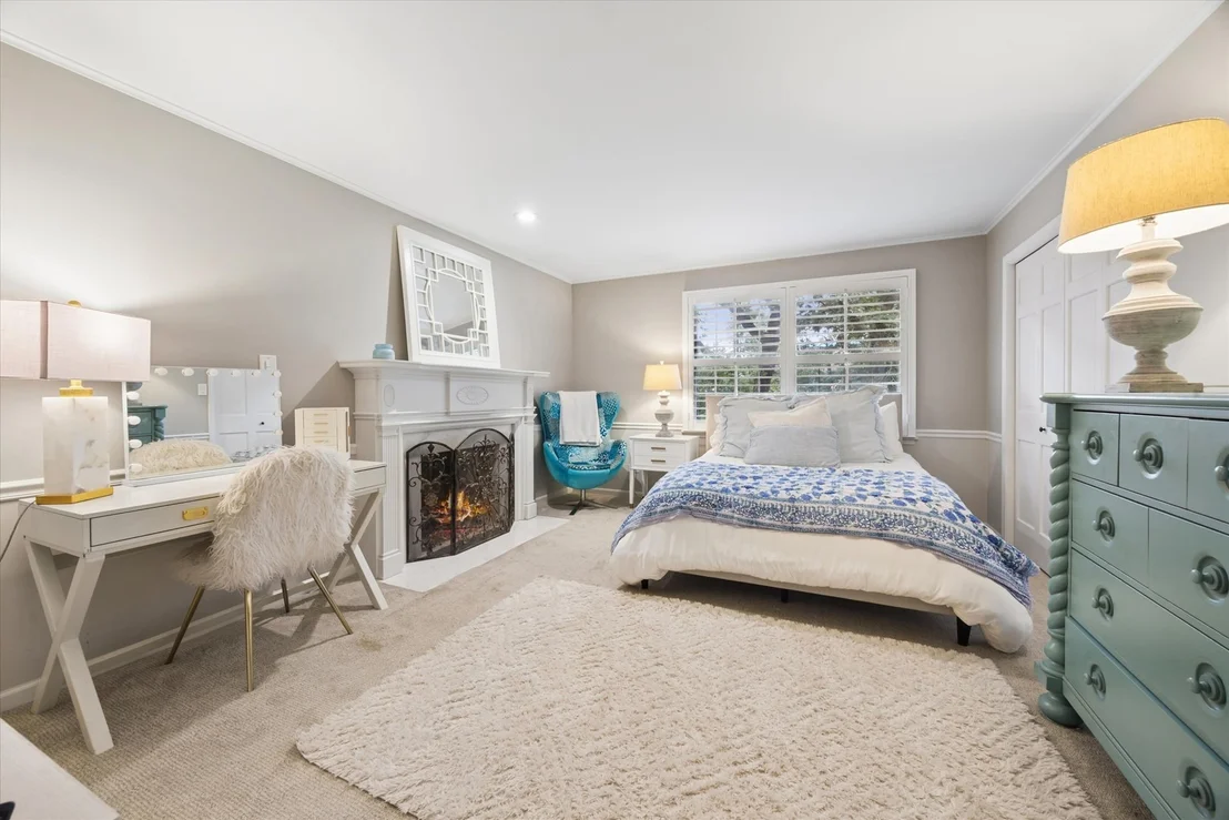 Photo of 6493 Apache Drive