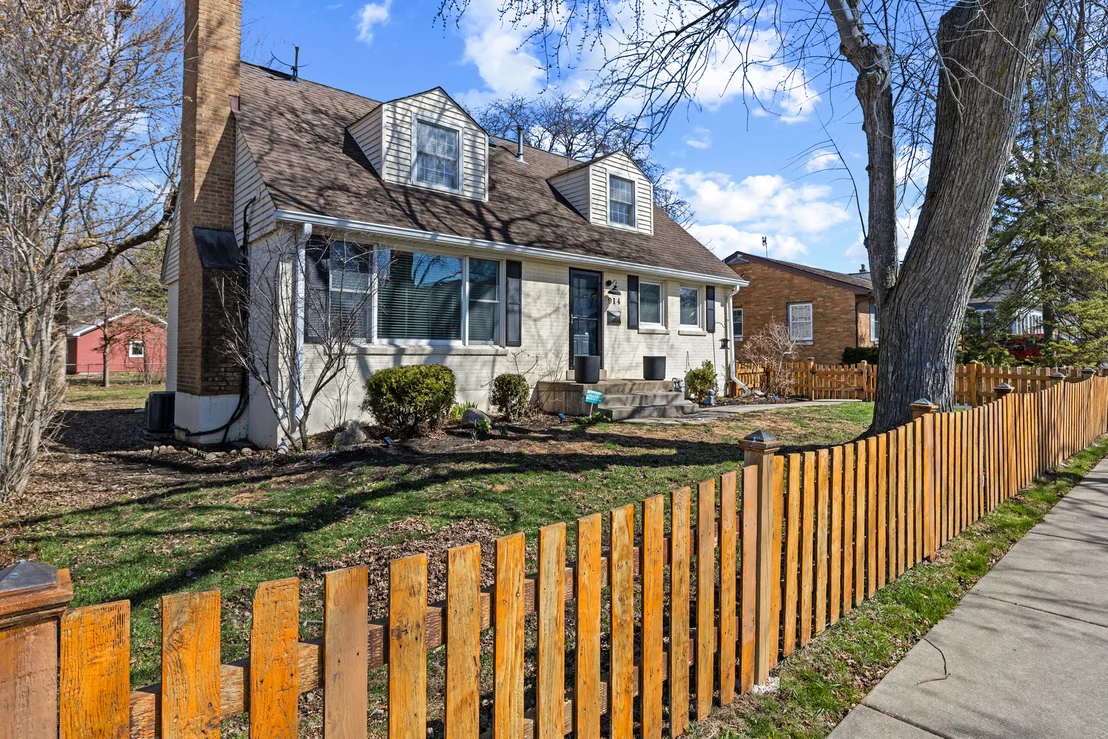 Photo of 914 Central Avenue