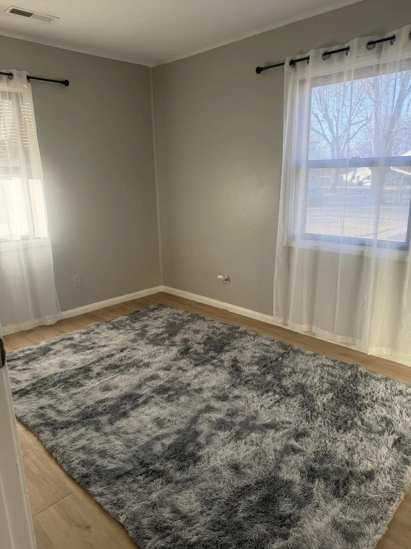 Photo of 1420 Seminole Drive