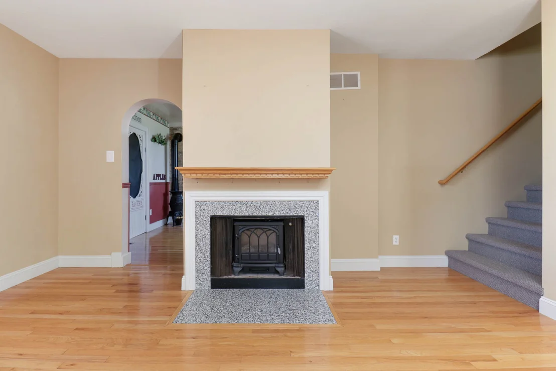 Photo of 409 Woodrig Road