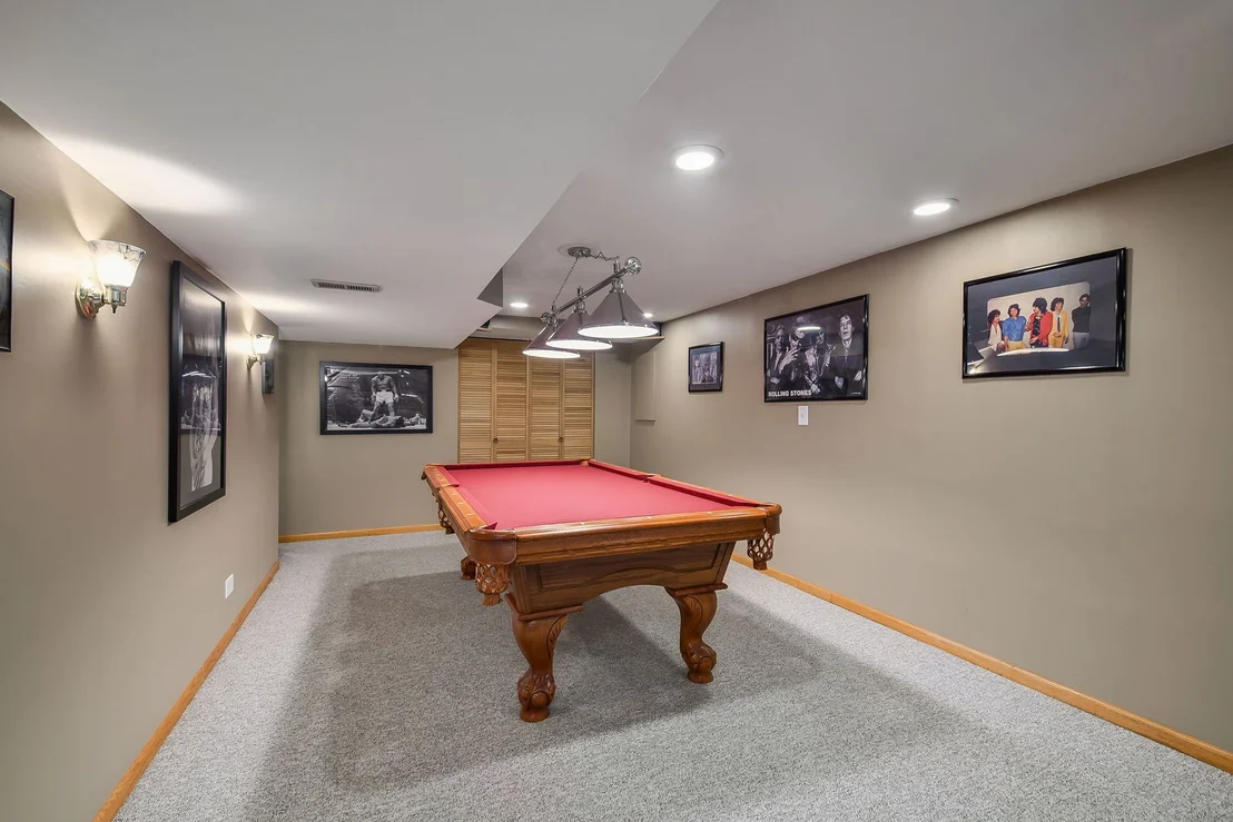 Photo of 959 Hill Crest Drive